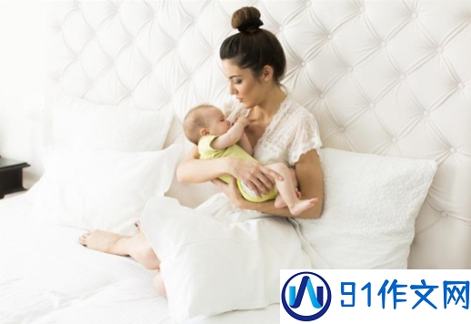 哺乳期来月经喂奶有影响吗 哺乳期来月经喂奶有什么讲究2